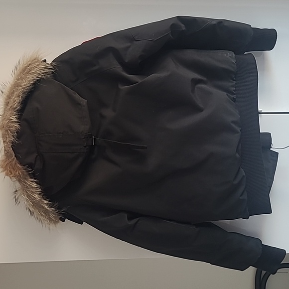 Canada Goose Black Chilliwack Bomber Parka - Picture 5 of 13